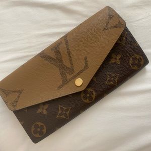 NEW Louis Vuitton Sarah Wallet